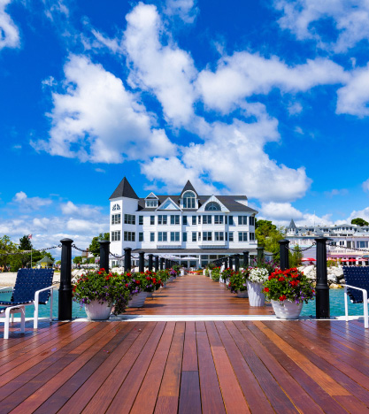Hotel Iroquois